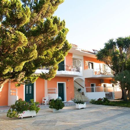 Lazaris Apartments In Agios Ioannis  Exterior foto